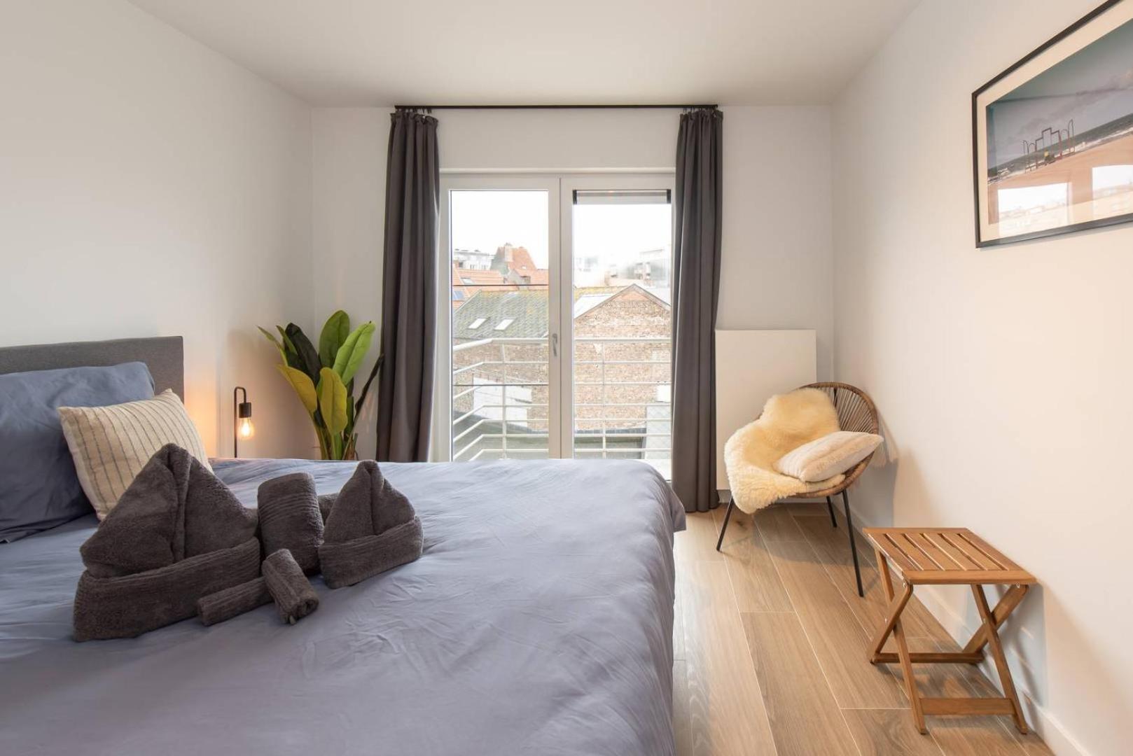 Luxueus, Ruim Appartement Op 350M Van Het Strand 오스텐드 외부 사진